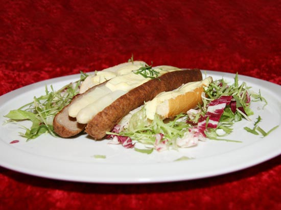 Broodje aspergefrikandel speciaal