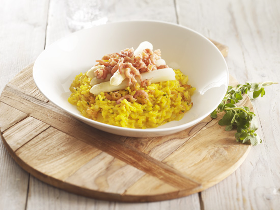 Saffraanrisotto met Hollandse garnalen en asperges